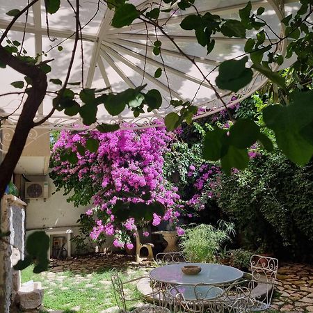 Vatican Fairytale Garden Рим Экстерьер фото
