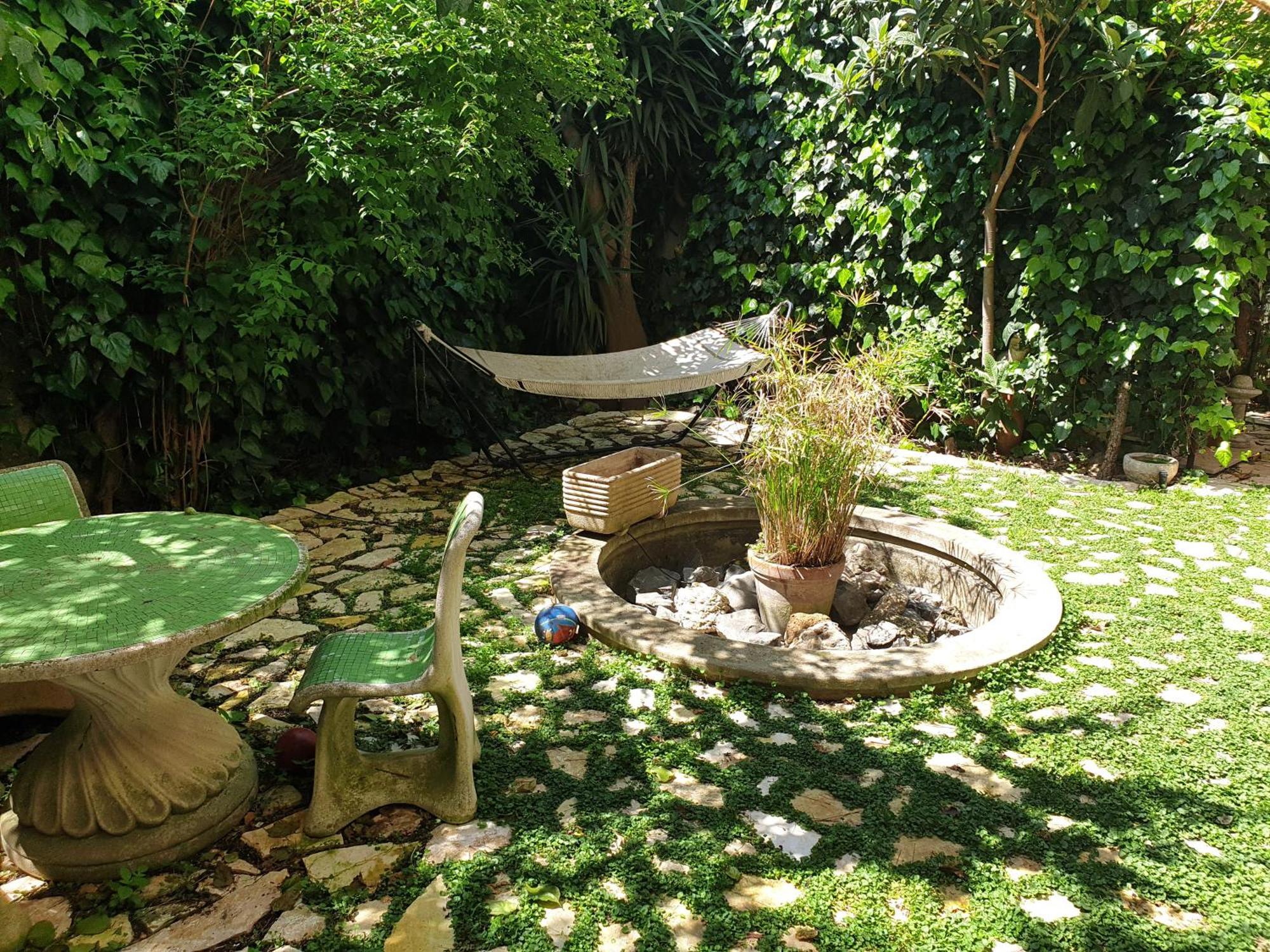 Vatican Fairytale Garden Рим Экстерьер фото