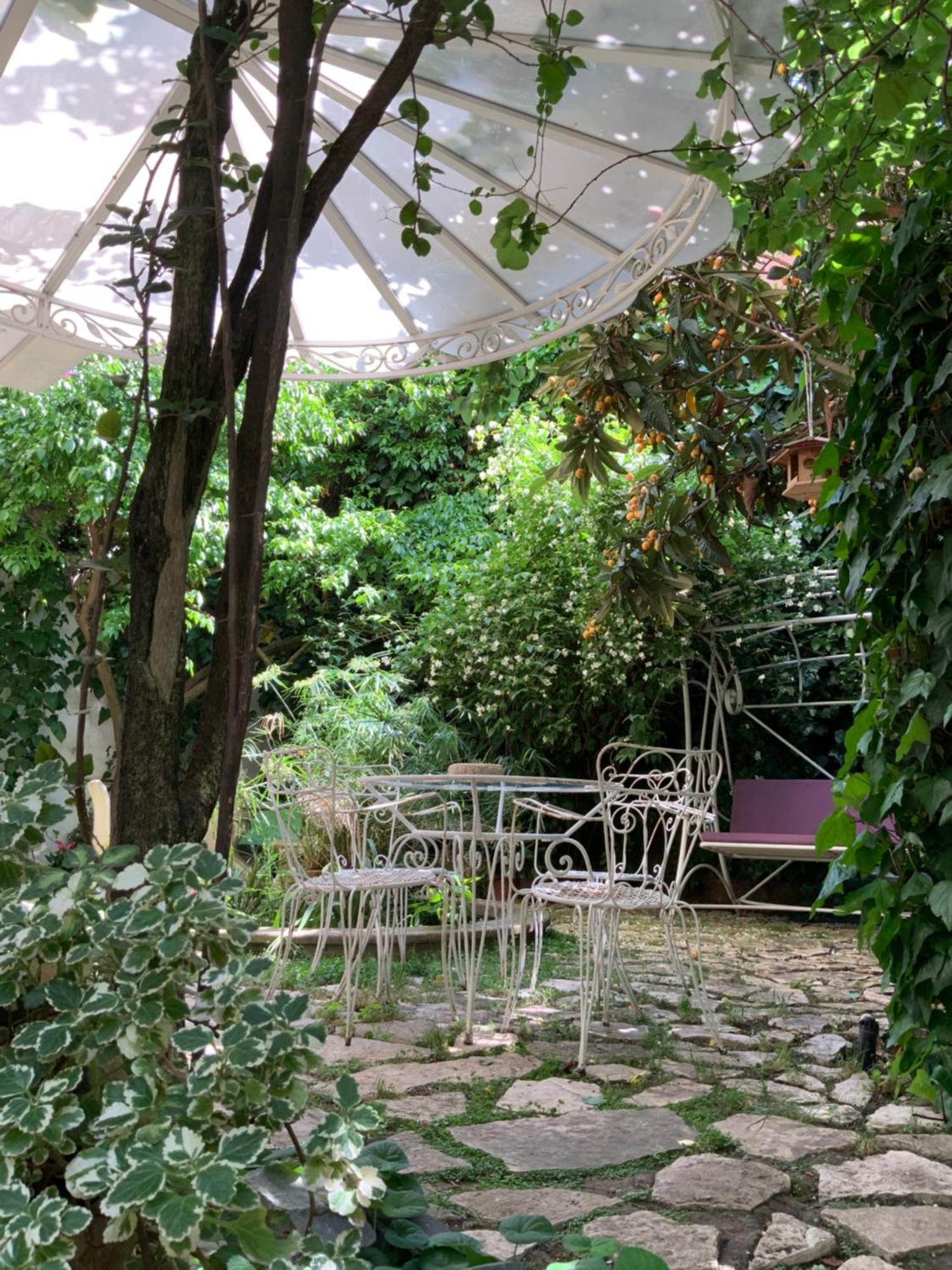 Vatican Fairytale Garden Рим Экстерьер фото